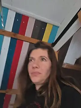 Snapshot of Lina_lou4 chatting on November 2025 02:09:02 PM Lina lou4 online show from November 2025 02:09:02 PM