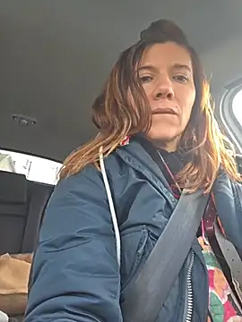 Snapshot of Lina_lou4 chatting on November 2025 09:57:01 AM Lina lou4 online show from November 2025 09:57:01 AM