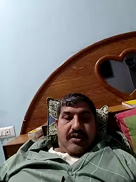 Amandev7 online show from March 2026 09:13:01 AM