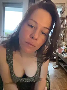 SuzieWanKenobi online show from September 2025 03:13:02 PM