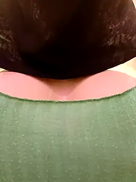 Snapshot of Charmoota_arab chatting on March 2025 08:06:02 PM Charmoota arab online show from March 2025 08:06:02 PM