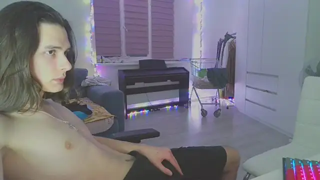 CandyChell online show from February 2025 02:48:01 PM