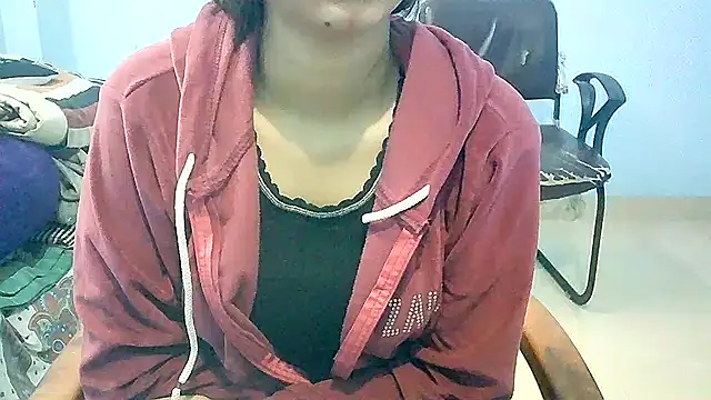 lovelydesi21 online show from December 2024 08:41:01 AM