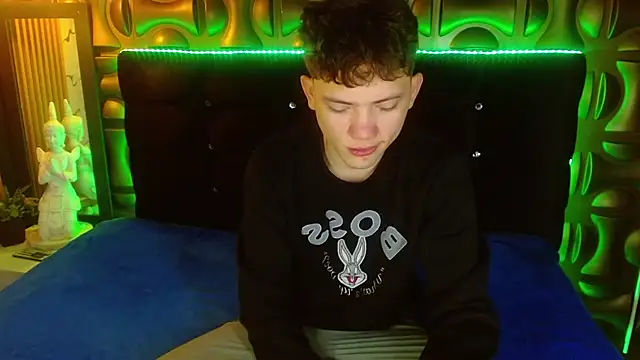 cruz dante online show from April 2026 07:08:02 PM