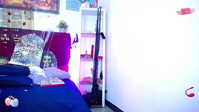 louise nails online show from November 2025 04:50:01 PM