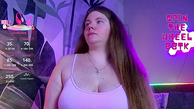 RubyValen online show from September 2025 01:09:02 AM