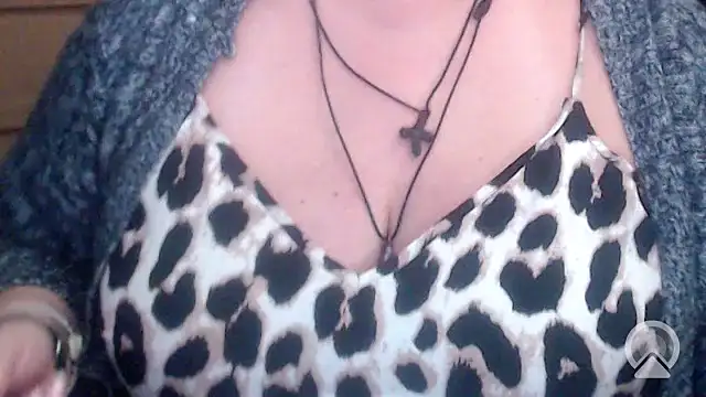 mayasmith online show from October 2025 06:16:02 PM