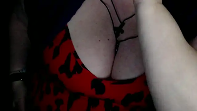 Snapshot of mayasmith chatting on May 2026 01:21:02 PM mayasmith online show from May 2026 01:21:02 PM