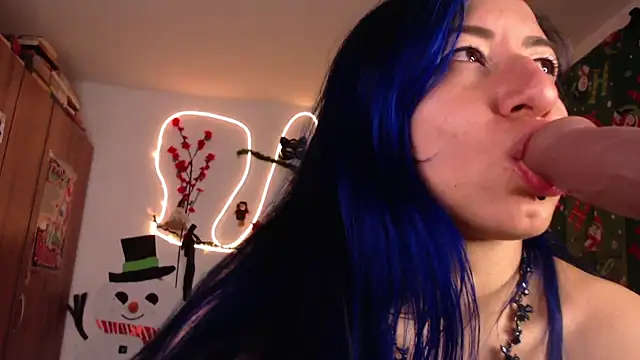 pussytight pervert online show from December 2024 02:21:02 AM