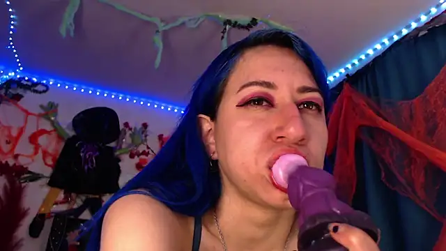 pussytight pervert online show from October 2025 11:05:01 PM