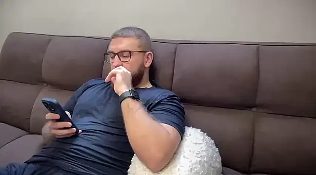 Bear bear  online show from December 2024 10:48:01 AM