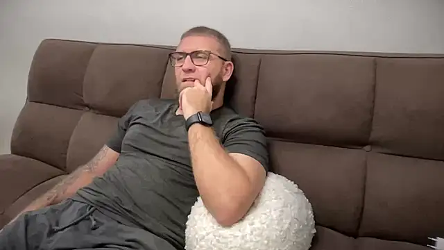 Bear bear  online show from December 2024 01:28:01 PM