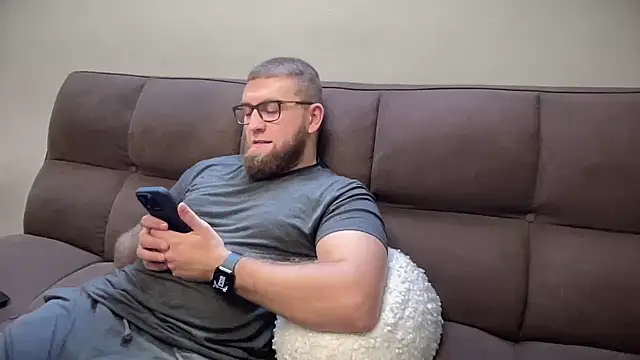 Bear bear  online show from December 2024 09:17:02 AM