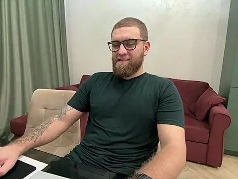 Bear bear  online show from March 2025 04:49:02 AM