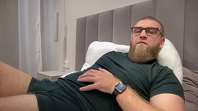 Bear bear  online show from October 2025 11:19:01 AM