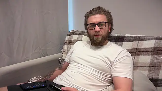 Snapshot of Bear_bear_ chatting on July 2026 09:19:02 AM Bear bear online show from July 2026 09:19:02 AM