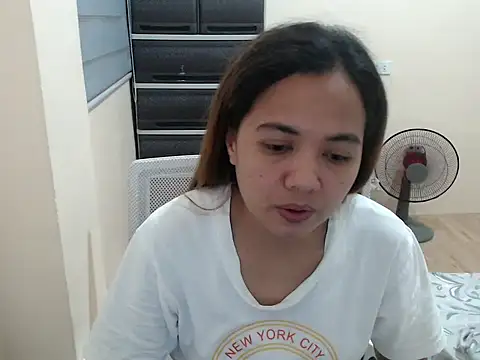 xTheLastVIRGINx online show from March 2026 02:43:01 PM