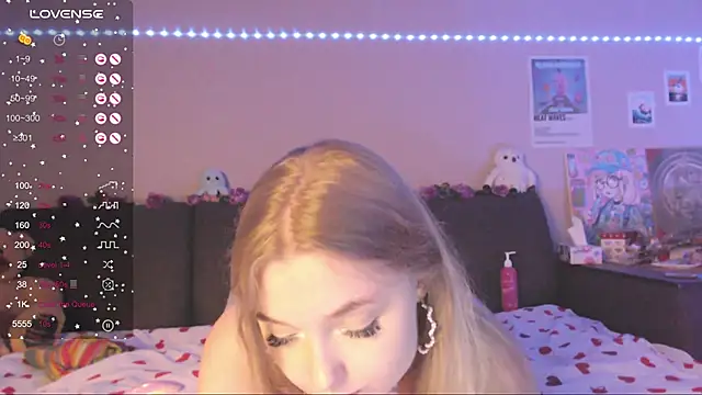 MiaMiaMeow online show from February 2025 07:52:02 PM