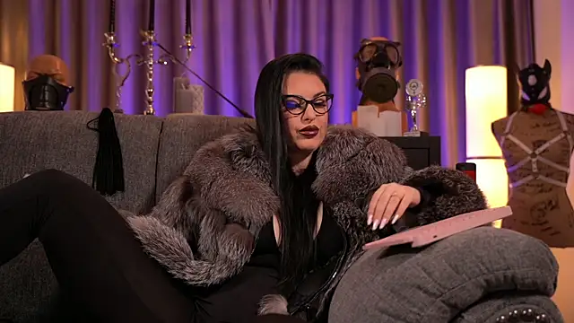 kelly kent online show from January 2025 01:47:02 AM