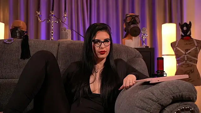 kelly kent online show from January 2025 02:43:02 AM