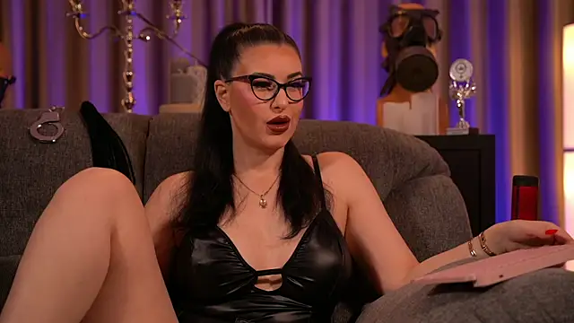 kelly kent online show from February 2025 01:21:01 AM