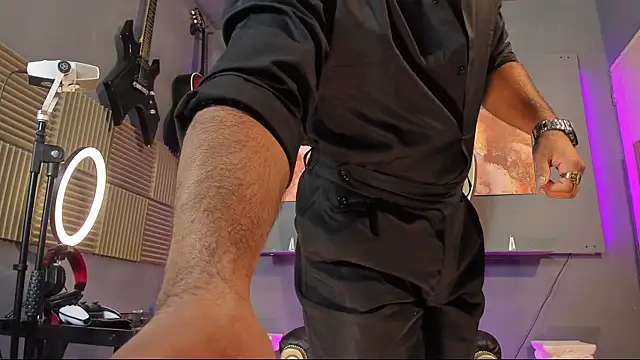 BeardAndrew online show from January 2025 03:34:01 AM