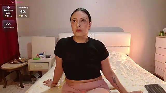 Freyja soh online show from January 2026 10:26:01 PM