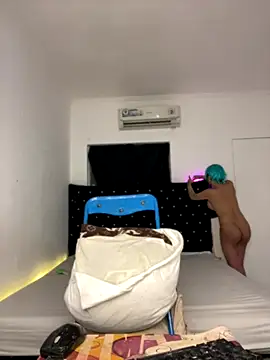 Yukie selfsucker online show from September 2025 02:40:01 PM