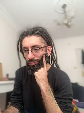 Addicted Avocado online show from December 2025 12:25:01 PM