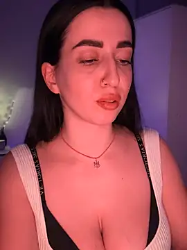 Emylia online show from January 2025 12:04:01 AM