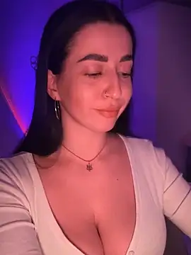 Emylia online show from January 2025 09:08:02 PM