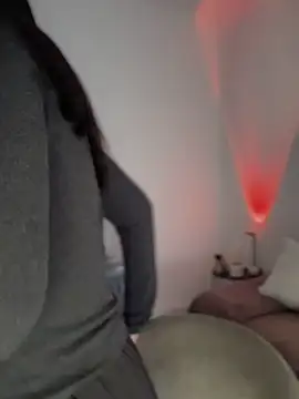 Emylia online show from February 2025 02:06:02 PM