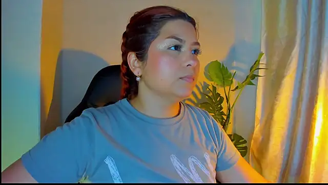 Gretta Queen online show from March 2026 05:17:02 PM