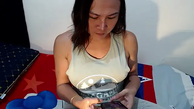 Snapshot of imyours-chenxx chatting on October 2025 01:15:02 AM imyours-chenxx online show from October 2025 01:15:02 AM