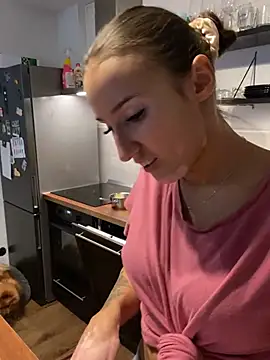 spottyyy online show from February 2025 03:41:02 PM