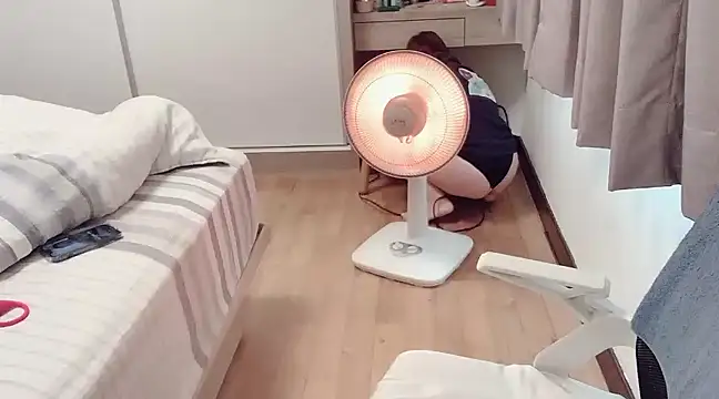 tw yaya online show from December 2024 01:43:01 AM