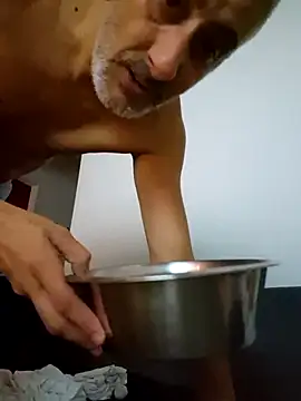 Snapshot of cuci45 chatting on September 2025 09:16:02 PM cuci45 online show from September 2025 09:16:02 PM