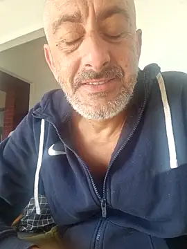 Snapshot of cuci45 chatting on October 2025 08:12:01 AM cuci45 online show from October 2025 08:12:01 AM