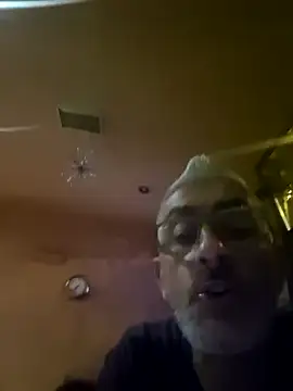 Snapshot of cuci45 chatting on October 2025 04:38:02 PM cuci45 online show from October 2025 04:38:02 PM