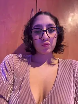 aurora xoxo online show from December 2024 03:24:01 AM