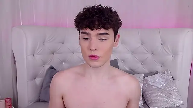 RobbyCharming online show from October 2025 03:47:02 AM