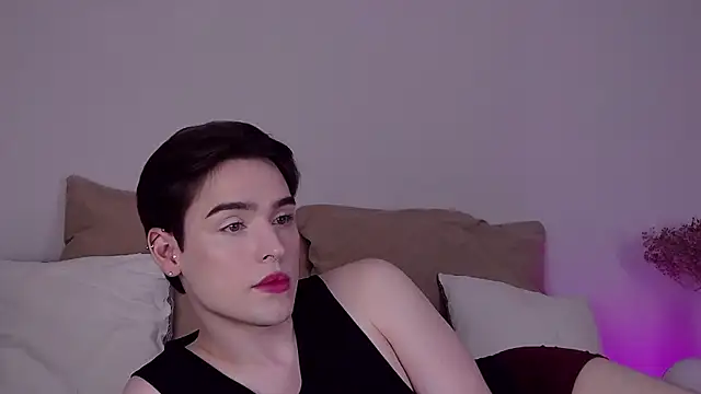 RobbyCharming online show from July 2026 09:05:01 AM