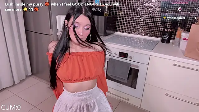 ariel aspen online show from October 2025 09:24:01 PM