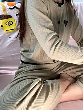 PinkCoi888 online show from November 2025 02:04:02 AM