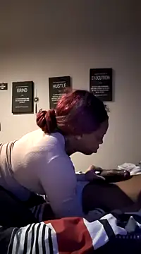 mayywetter online show from January 2025 01:49:01 PM