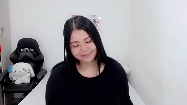 Snapshot of Youlittlepervertt_ chatting on February 2025 01:53:02 PM Youlittlepervertt online show from February 2025 01:53:02 PM