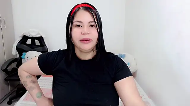 Snapshot of Youlittlepervertt_ chatting on September 2025 07:46:02 PM Youlittlepervertt online show from September 2025 07:46:02 PM