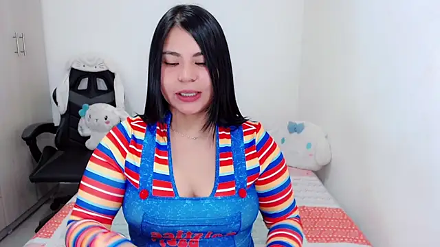 Snapshot of Youlittlepervertt_ chatting on October 2025 11:23:01 PM Youlittlepervertt online show from October 2025 11:23:01 PM