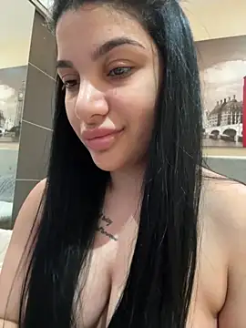 Snapshot of Samira30 chatting on March 2026 09:35:01 AM Samira30 online show from March 2026 09:35:01 AM