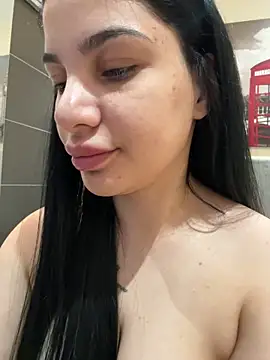 Snapshot of Samira30 chatting on April 2026 10:43:01 AM Samira30 online show from April 2026 10:43:01 AM